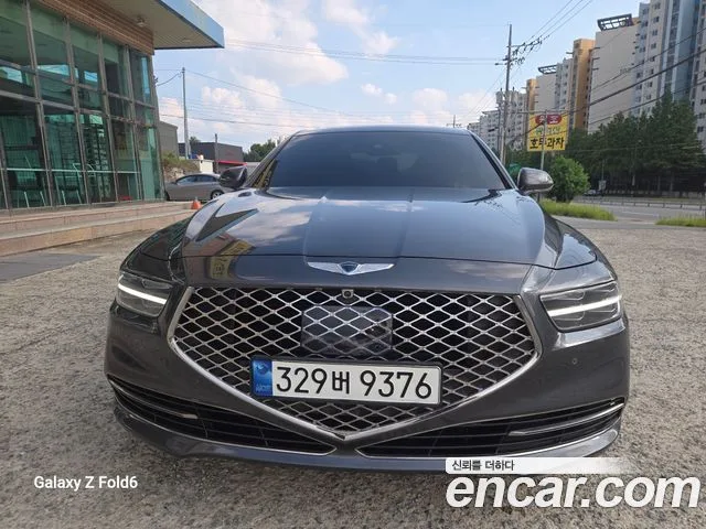 2020 Genesis G90