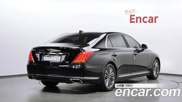 2016 Genesis EQ900, foto 2