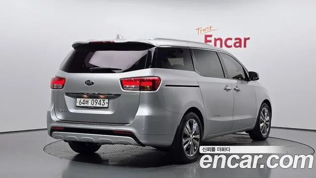 2016 Kia Carnival