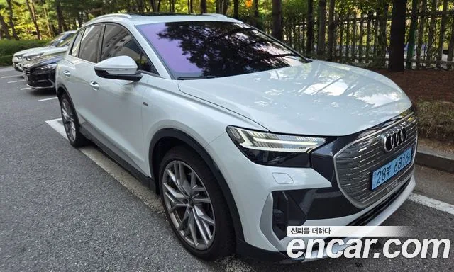 2025 Audi Q4 e-tron