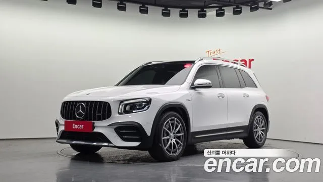 2023 Mercedes-Benz GLB-Class