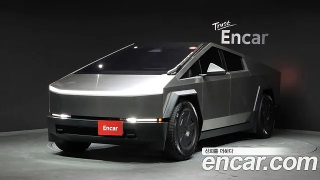 2026 Tesla Cybertruck
