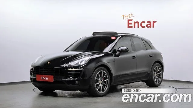 2016 Porsche Macan