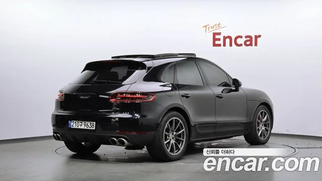 2016 Porsche Macan, foto 2