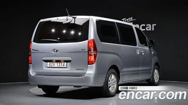2021 Hyundai Starex