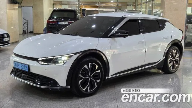 2023 Kia EV6
