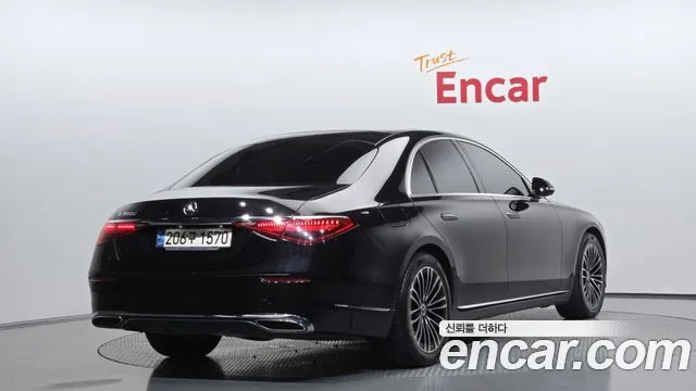 2023 Mercedes-Benz S-Class