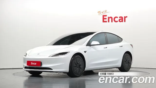 2026 Tesla Model 3