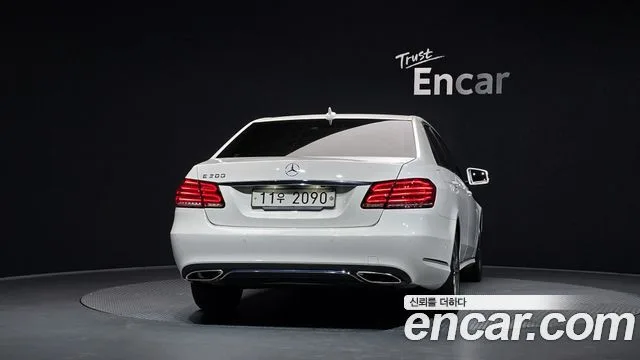 2016 Mercedes-Benz E-Class, foto 4