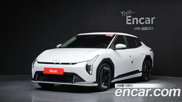 2026 Kia EV4