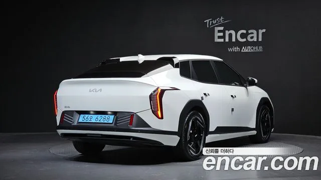 2026 Kia EV4, foto 2