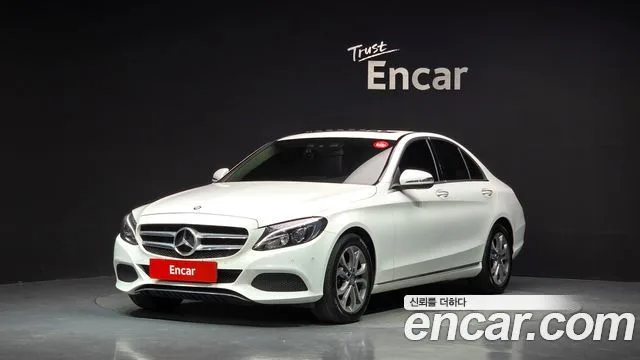 2016 Mercedes-Benz C-Class