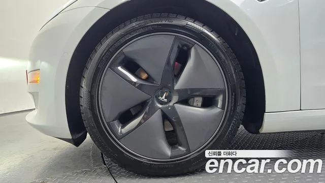 2020 Tesla Model 3, foto 4