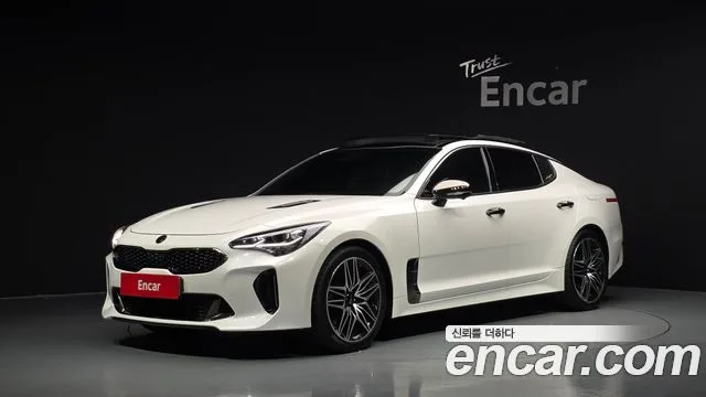 2023 Kia Stinger