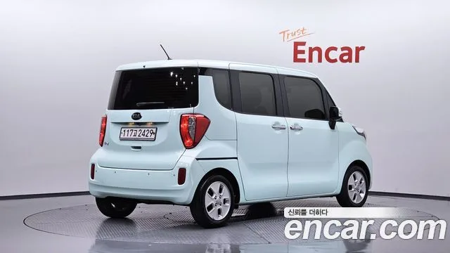 2017 Kia Ray, foto 2