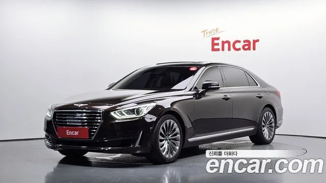 2018 Genesis EQ900