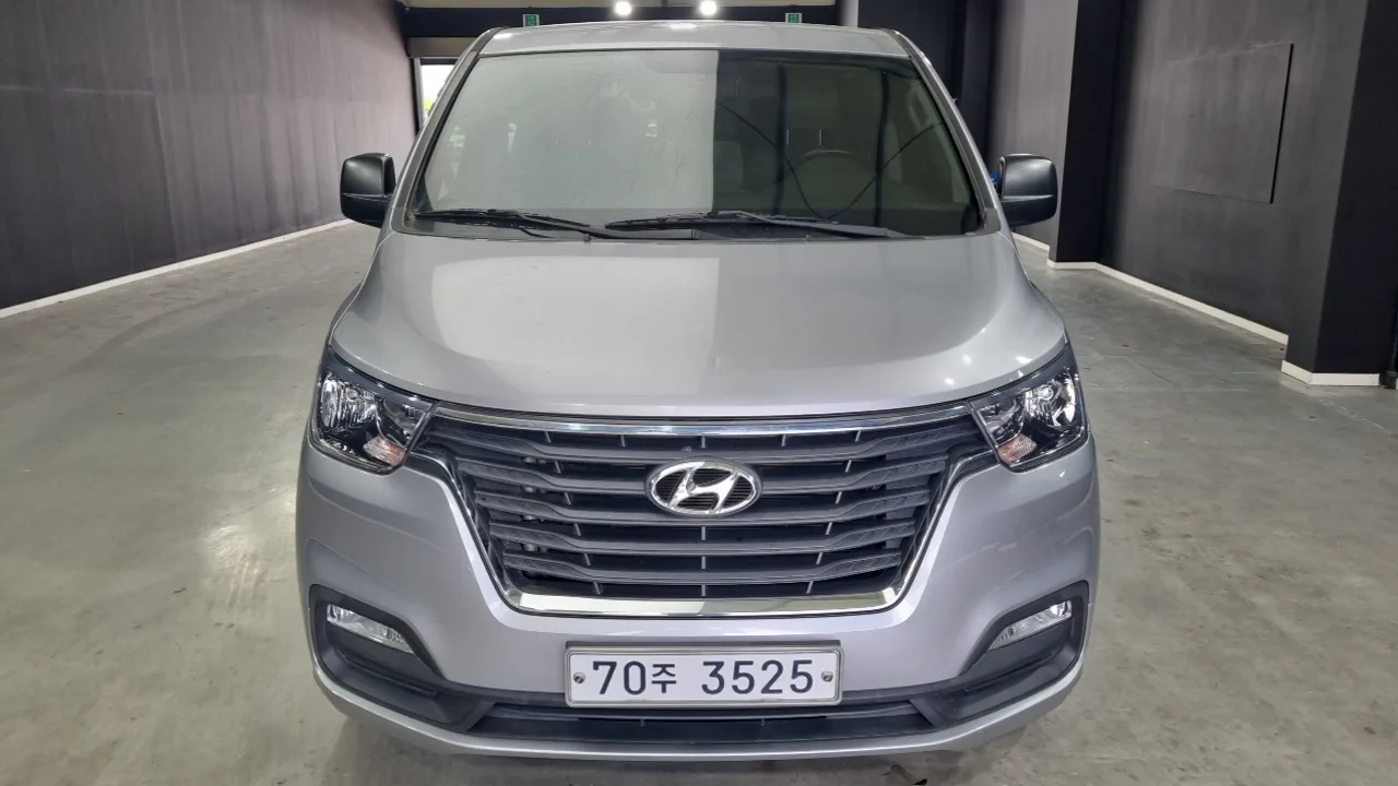 2020 Hyundai Starex, foto 3