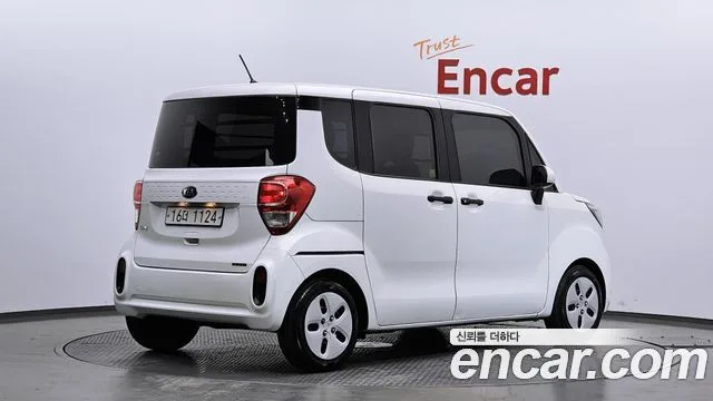 2018 Kia Ray, foto 2