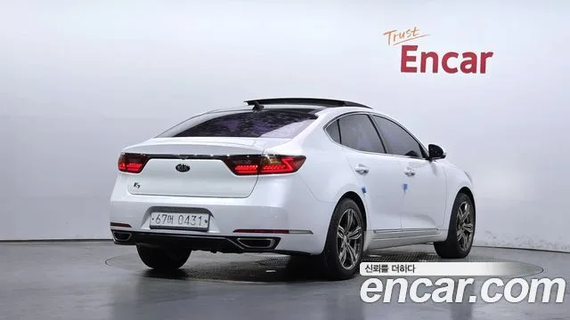 2016 Kia K7, foto 2