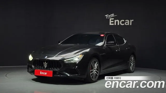 2018 Maserati Ghibli