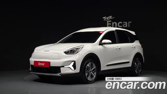 2023 Kia Niro