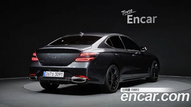 2021 Genesis G70