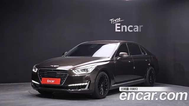 2016 Genesis EQ900