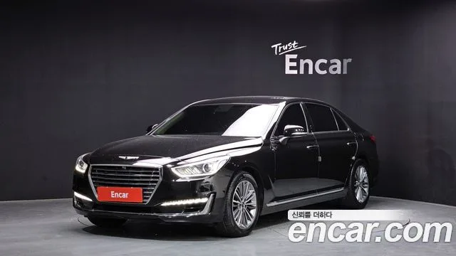 2018 Genesis EQ900