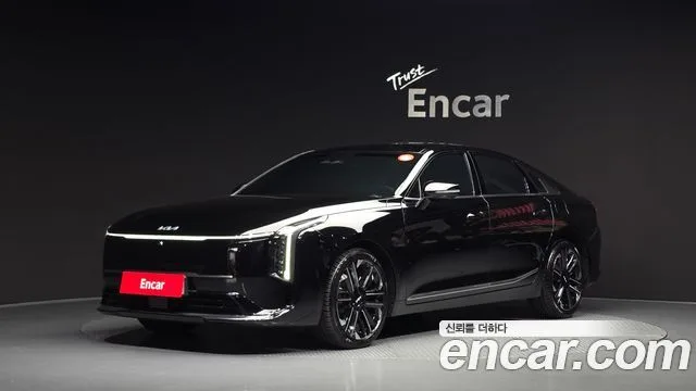 2025 Kia K8