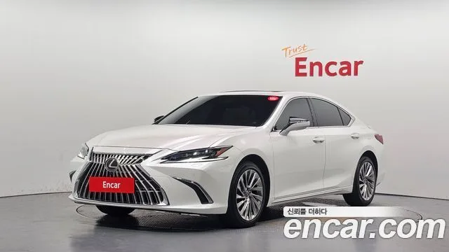 2026 Lexus ES