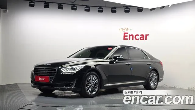 2016 Genesis EQ900