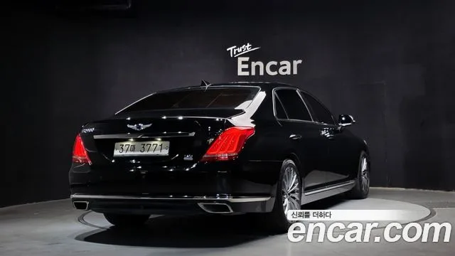 2016 Genesis EQ900, foto 2