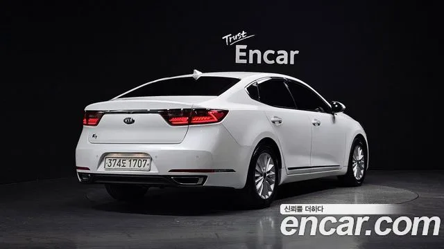 2017 Kia K7, foto 2