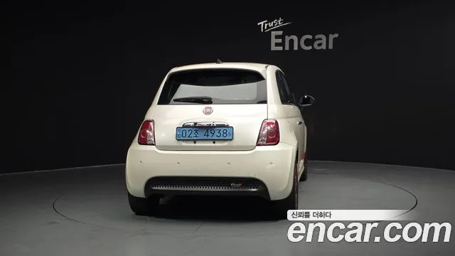 2017 Fiat 500, foto 4