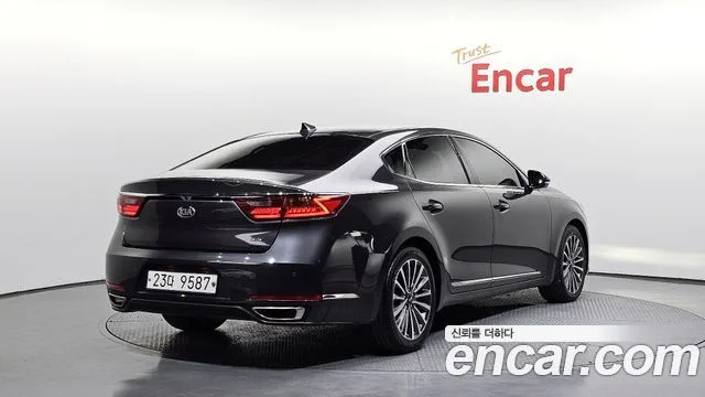 2018 Kia K7, foto 2