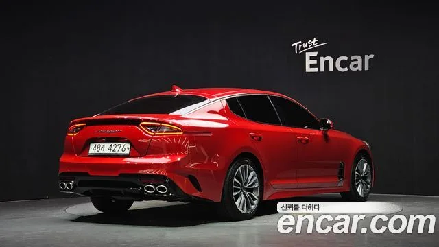 2018 Kia Stinger, foto 2