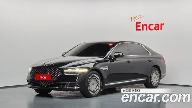 2020 Genesis G90