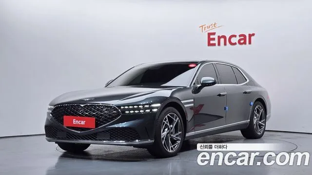 2022 Genesis G90