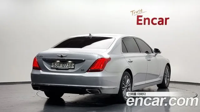 2016 Genesis EQ900, foto 2