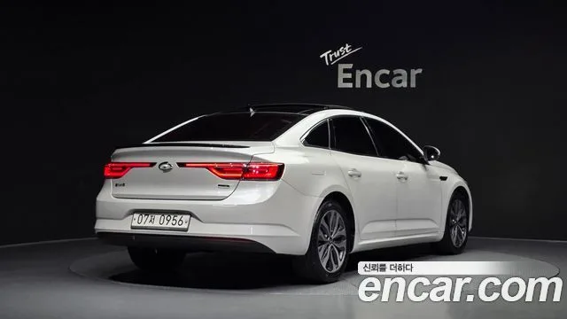 2016 Renault Korea SM6