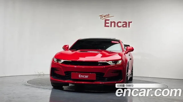 2021 Chevrolet Camaro, foto 2