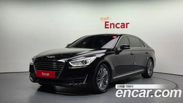 2018 Genesis EQ900