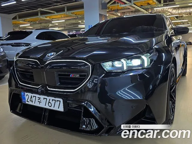 2025 BMW M5