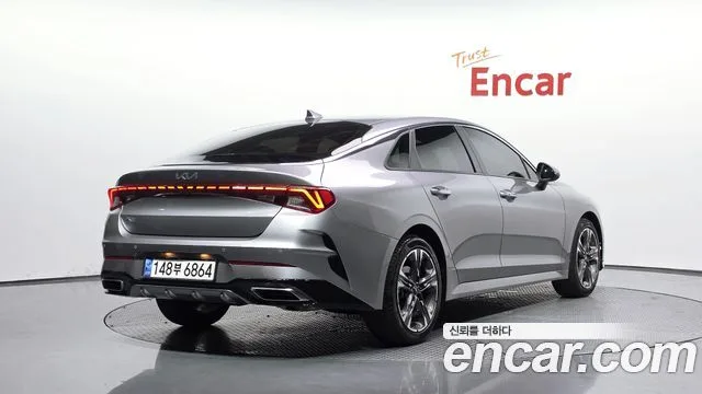2022 Kia K5