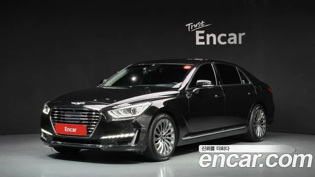2018 Genesis EQ900