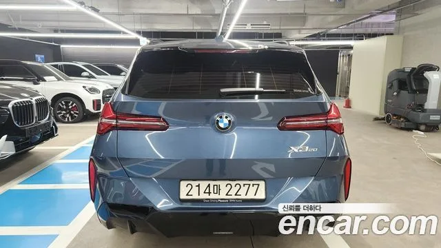 2026 BMW X3, foto 4