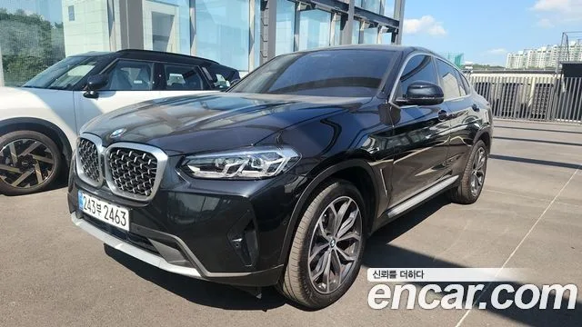 2025 BMW X4