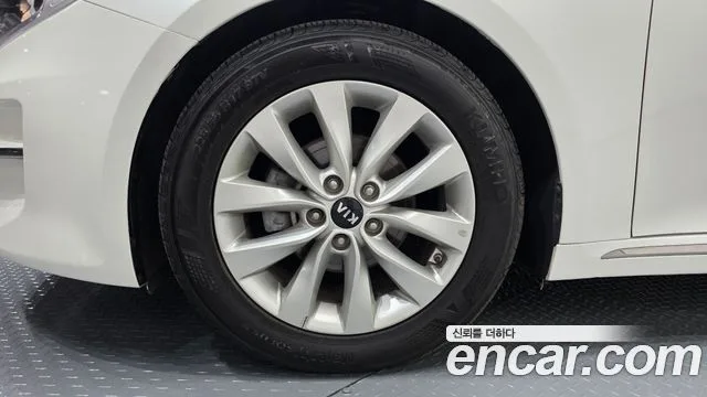 2016 Kia K5, foto 4