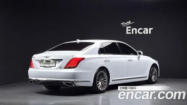2016 Genesis EQ900, foto 2