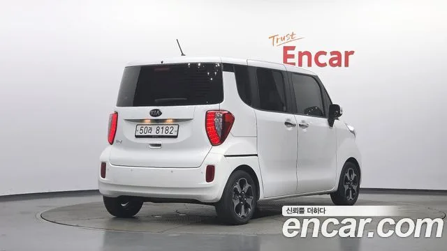 2017 Kia Ray, foto 2